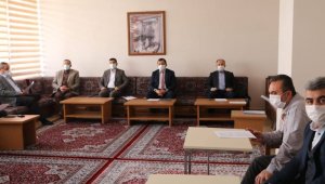 Ali İhsan Kabakcı birim müdürleri ile toplantı yaptı