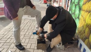 Ayakkabı boyacılığından sanatçılığa