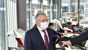 Büyükşehir personelinden kan bağıışı