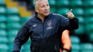 Dan Petrescu Pazar günü geliyor