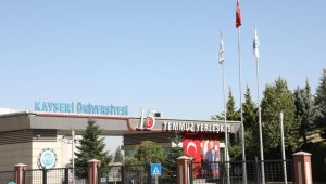 Kayseri Üniversitesi Kütüphanesine Milli Şairimiz Mehmet Akif Ersoy'un İsmi Verildi