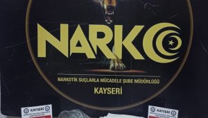 Kayseri'de çekici koltuğuna gizlenmiş 210 gram metamfetamin ele geçirildi