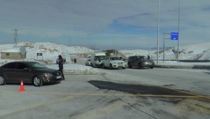 Kayseri'de konaklama belgesi olmayan kayakçılara denetim yapıldı