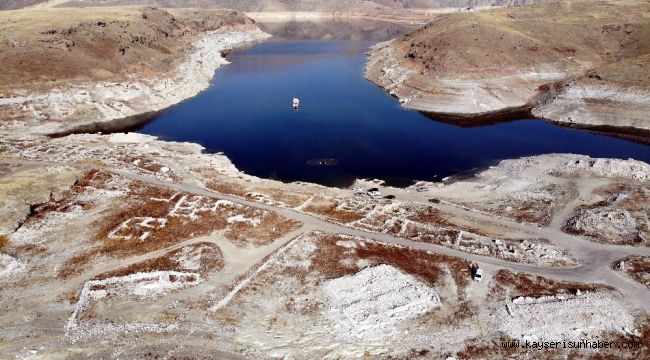 Kayseri'de kuraklık arttı, Yamula Barajı'nda su seviyesi iyice azaldı