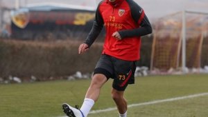 Kayserispor'da Karlo Muhar'ın lisansı çıktı