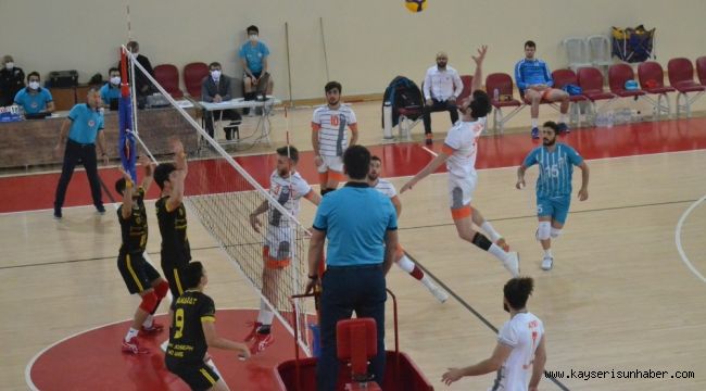 Melikgazi Belediyespor kötü başladı