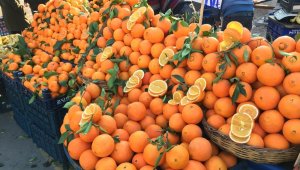 Semt pazarında zam şampiyonu mandalina oldu