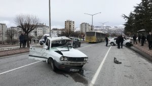 Vicdansızlığın böylesi: Çarptığı otomobil sürücüsünü ölüme terk edip kaçtı