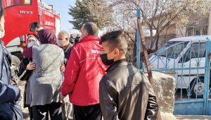 Yalnız yaşayan kadın sobadan çıkan yangında hayatını kaybetti