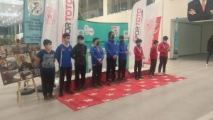 Yiğit Alp Zeki'den Havalı Tabancada Türkiye rekoru