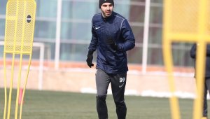 Anton Maglica 11'e dönüyor