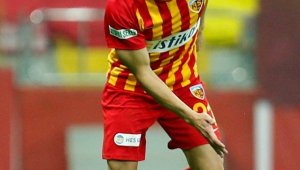 Aziz Behich cezasını tamamladı