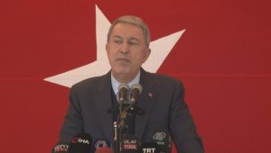 Bakan Akar: "Teröristlerin en güvenli gördükleri yerde bile inlerini başlarına yıktık"