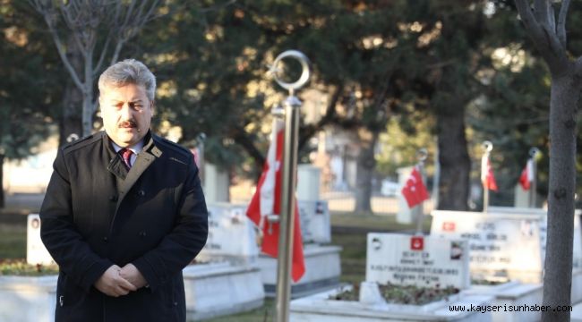 Başkan Palancıoğlu, Cuma sabahı Kartal Şehitliği'ni ziyaret etti