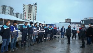 Başkan Yalçın'dan kış çalışması ekiplerine moral ziyareti