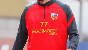 Denis Alibec Kayseri'ye geldi