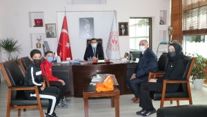 Karatecilerden Kabakcı'ya ziyaret