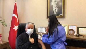 Kaymakam Murat Duru korona virüs aşısı oldu