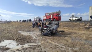 Kayseri'de 3 aracın karıştığı kazada 7 kişi yaralandı