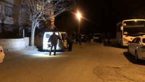 Kayseri'de bir ikameti kurşunlayan şahıs kayıplara karıştı