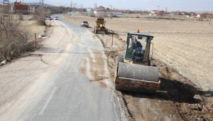 Küçük Bürüngüz ve Turan mahalleleri arası yol imar planına göre genişliyor