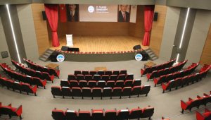 Melikgazi'nin yeni tiyatro salonu tamamlandı