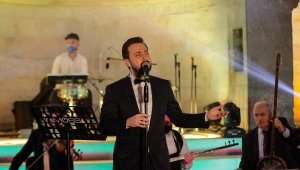 Talas Belediyesi'nin online konseri kulakların pasını sildi