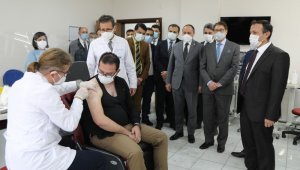 Afganistan Tarım, Sulama ve Hayvancılık Bakanı ERÜ Rektörü Çalış'ı ziyaret Etti