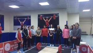 Çanakkale Zaferi Anma Kupası Halter İl Birinciliği Tamamlandı