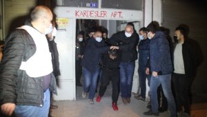 Çocuklarının gözü önünde eski eşini vurup öldüren şahıs kiralık evde kıskıvrak yakaladı