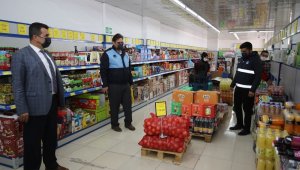 Hacılar'da zabıta ekiplerinden sosyal mesafe denetimi