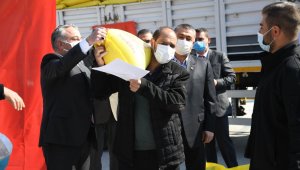 Kayserili çiftçilere 83 ton aspir tohumu dağıtımı yapıldı