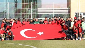 Kayserispor şehitleri unutmadı