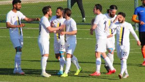 Talasgücü Belediyespor 4'de 4 yaptı