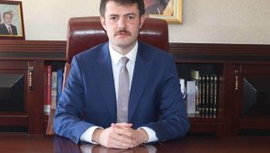 Tomarza Kaymakamı Emre Cebeci'den Miraç Kandili mesajı