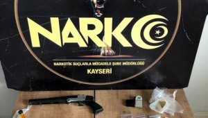 Uyuşturucu operasyonunda 12 kişi gözaltına alındı