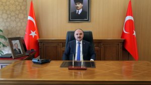 Vali Günaydın: "İstiklal Marşı'nın kabul edilişinin 100. yıl dönümünü kutlamanın haklı gururunu yaşıyoruz"