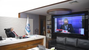 Başkan Büyükkılıç 'Belediyelerde Gıda Bankacılığı Çalıştayı'na videokonferansla katıldı