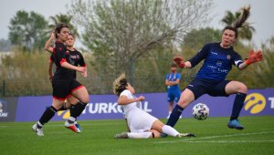 Kadınlar Futbol Ligi D Grubu 1.Hafta