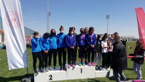 Kayserili sporcular Konya'dan derecelerle döndü