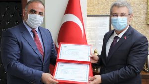 SGK'dan İstihdamı artıran, üretimi güvenle sürdüren Kayseri Şeker'e teşekkür