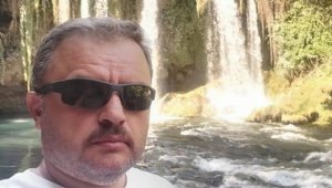 Sosyal bilgiler öğretmeni Covid-19'a yenik düştü