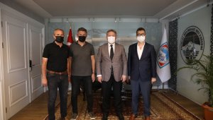 Amatör spor kulüp ile futbol antrenörleri dernek yöneticileri; Melikgazi Belediyesi'nde
