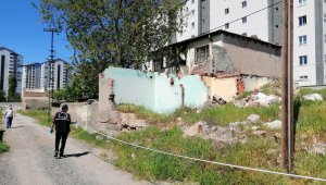 Arkadaşını boğazından bıçaklayarak öldüren şahıs tutuklandı