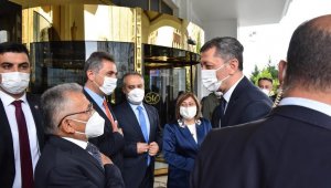 Başkan Büyükkılıç TBB'de yeniden encümen üyesi seçildi