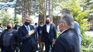 Başkan Büyükkılıç'tan şehit ailesine taziye ziyareti