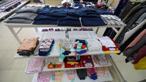 Hayır Çarşısı'nda 118 koli kıyafet ihtiyaç sahiplerine ulaştırılacak