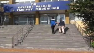 Kayseri merkezli 4 ilde düzenlenen FETÖ operasyonunda 4 tutuklama