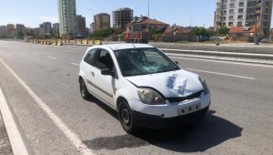 Kayseri'de otomobilin çarptığı genç kız hayatını kaybetti