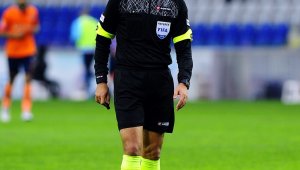 Kayserispor - Fenerbahçe maçının VAR'ı Alper Ulusoy